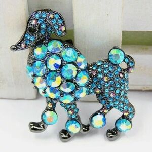 BETSEY JOHNSON NECKLACE BLUE POODLE